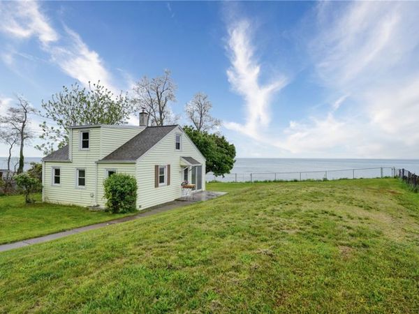 904 Lake Road , Unit 904, Webster, NY 14580