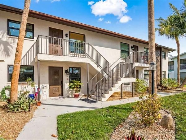 3935 Country Club BLVD, Unit 22, CAPE CORAL, FL 33904