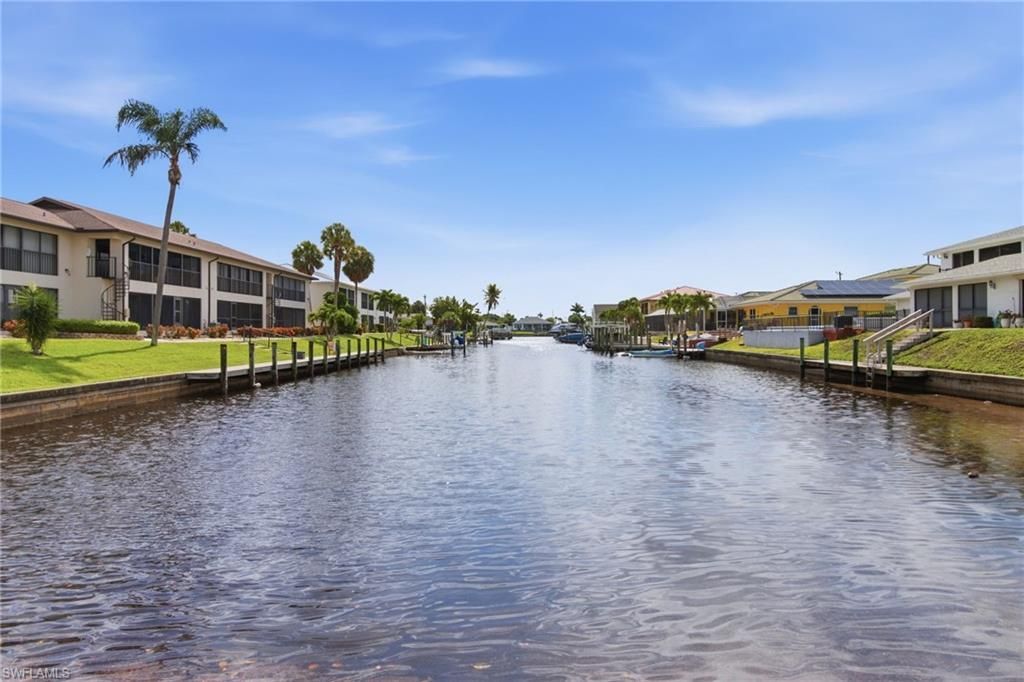 3935 Country Club Blvd, Unit 22, Cape Coral, FL 33904 Photo