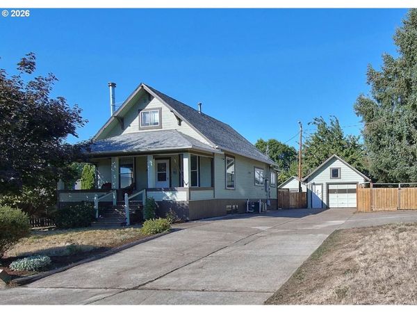 489 S 18TH AVE, Cornelius, OR 97113