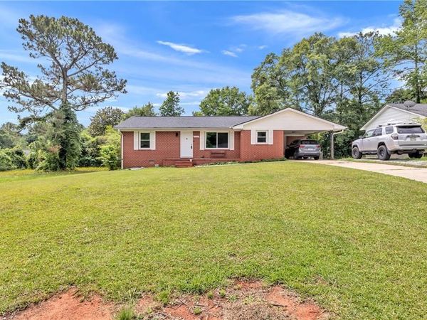 1104 Parkview Drive, Griffin, GA 30224