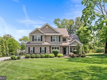 515 OLD EAGLE SCHOOL ROAD, WAYNE, PA 19087