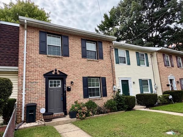 303 CHURCH STREET, LANCASTER, PA 17602