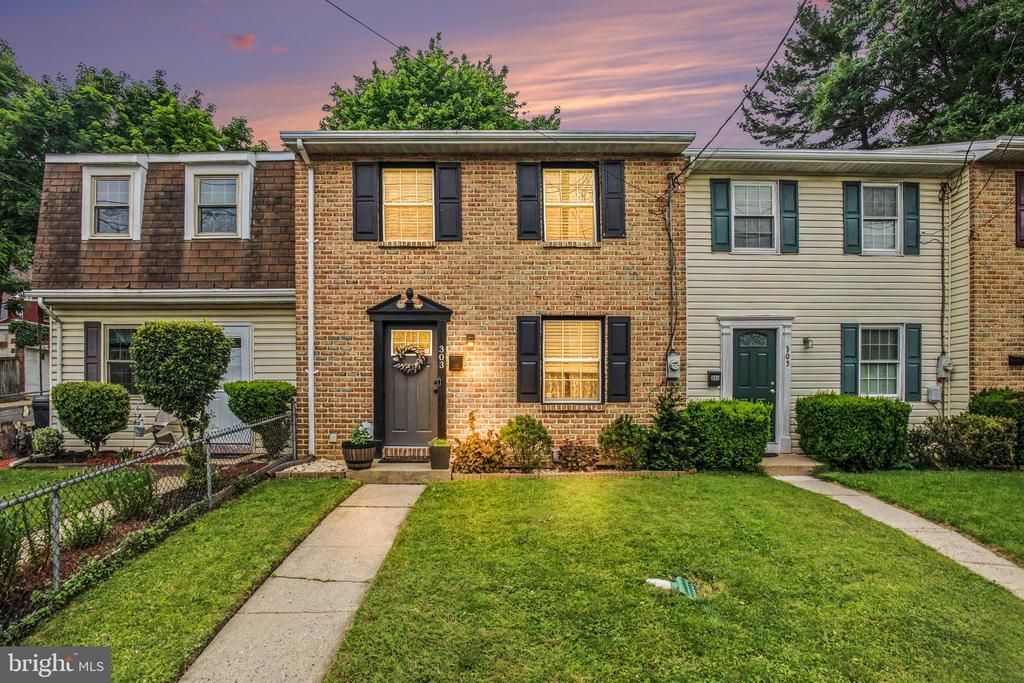303 CHURCH STREET , LANCASTER, PA 17602