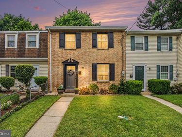 303 CHURCH STREET, LANCASTER, PA 17602