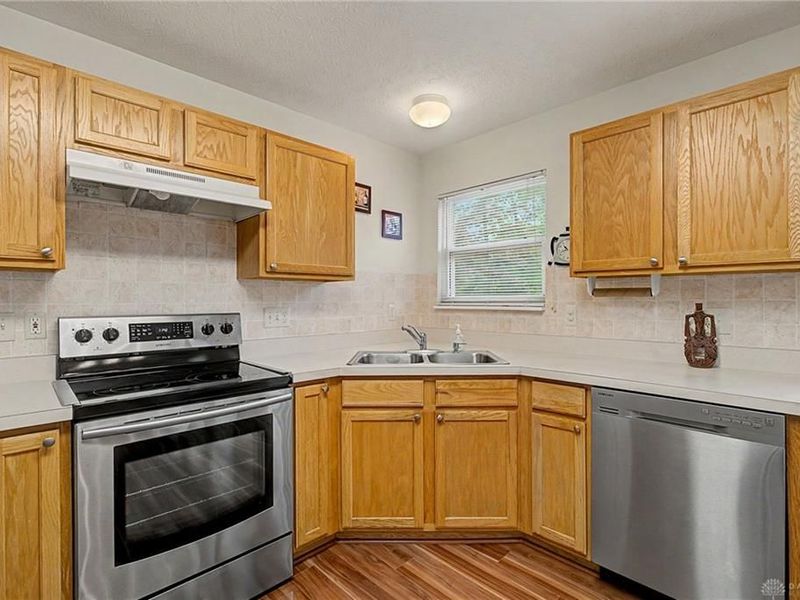6672 Greeley Avenue, Huber Heights, OH 45424 Photo 11