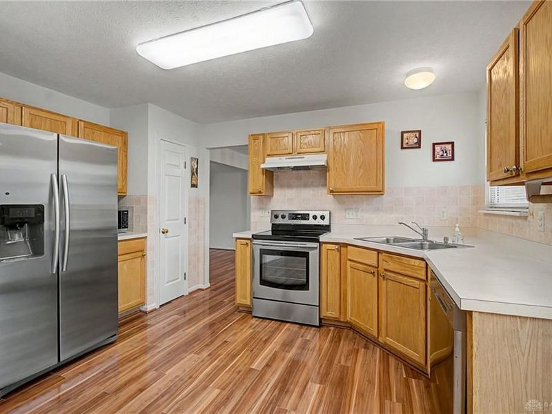 6672 Greeley Avenue, Huber Heights, OH 45424 Photo 12