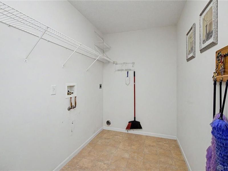 6672 Greeley Avenue, Huber Heights, OH 45424 Photo 22