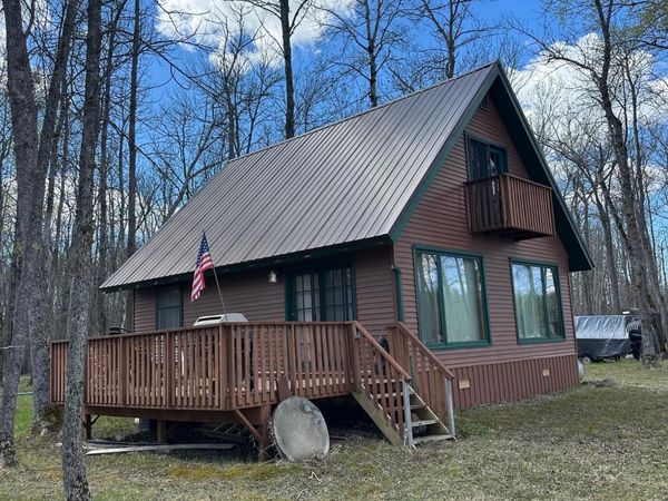17413 E Pine Drive NW, Angle Inlet, MN 56711
