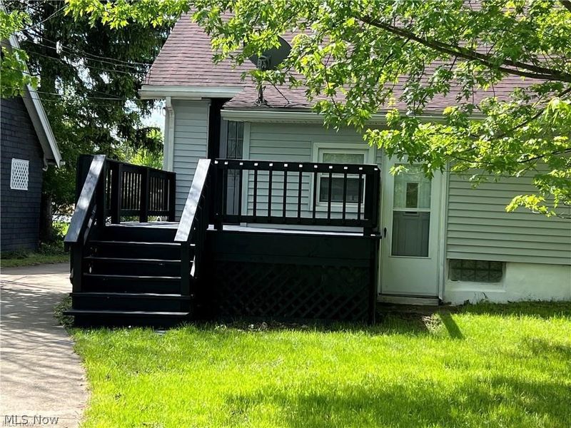 17005 Mapleboro Avenue , Maple Heights, OH 44137 Photo 34