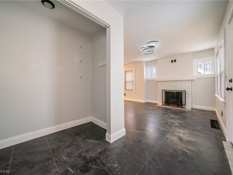 17005 Mapleboro Avenue , Maple Heights, OH 44137 Photo 6