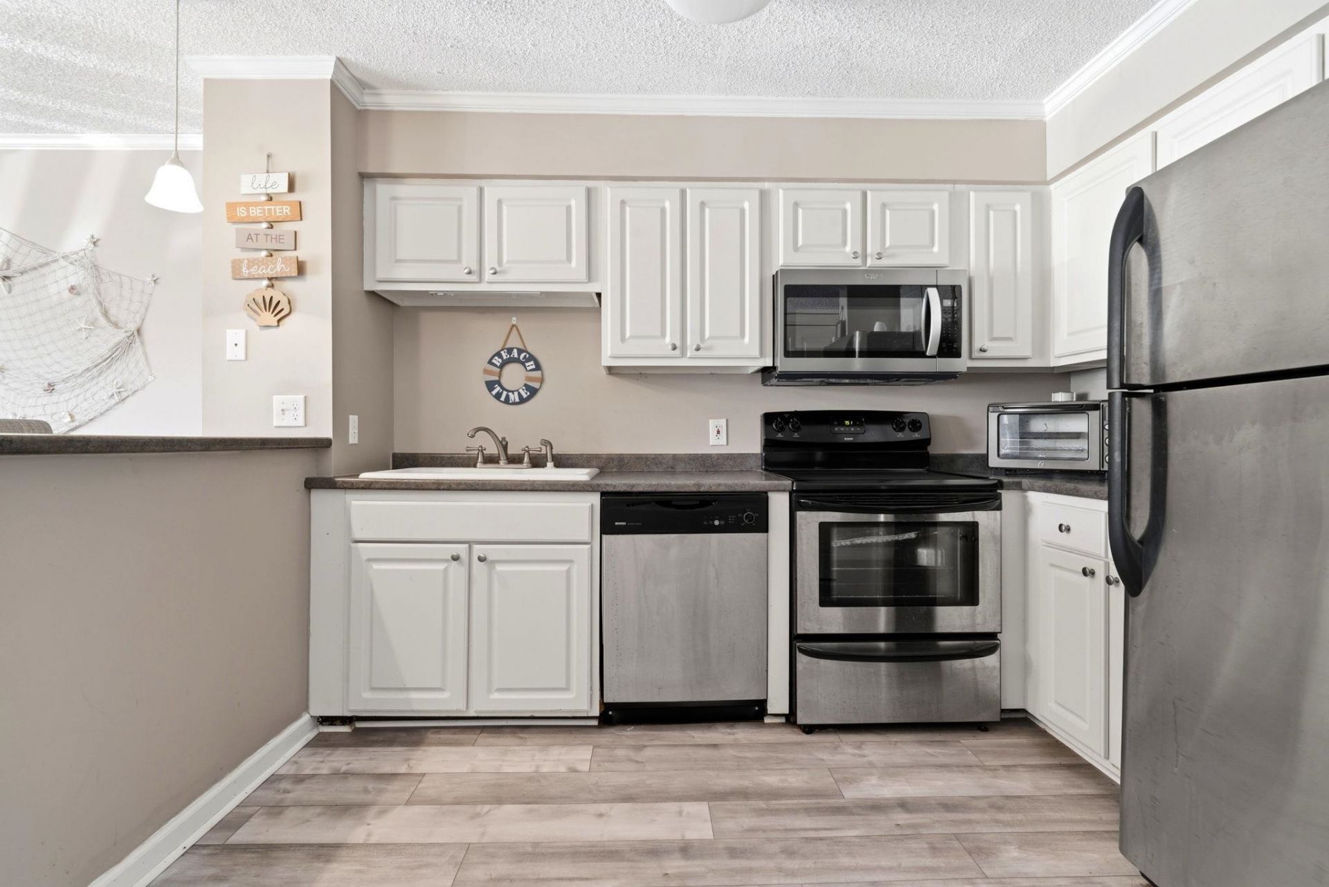 4350 Intercoastal Dr.  Photo 10