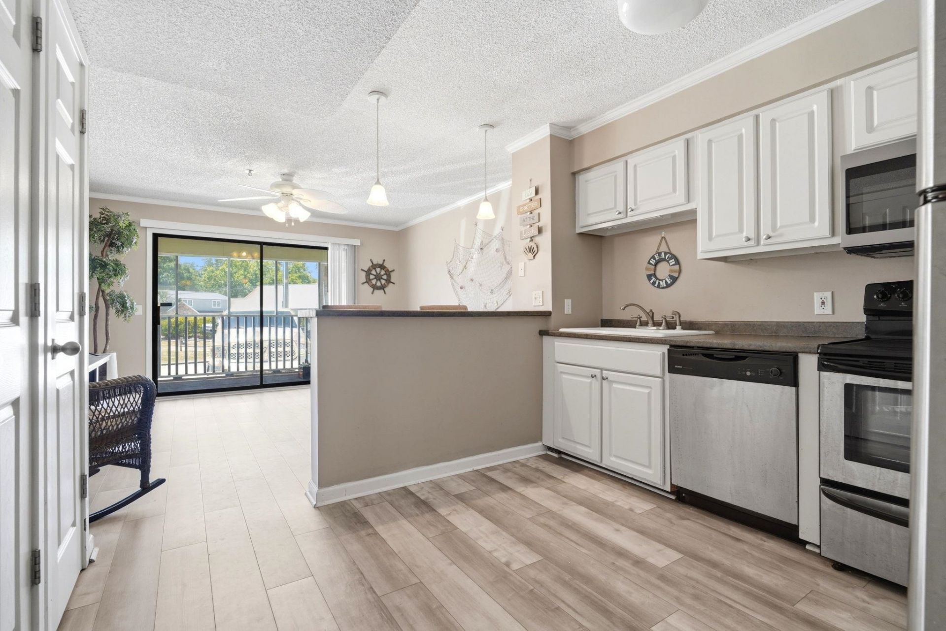 4350 Intercoastal Dr.  Photo 11