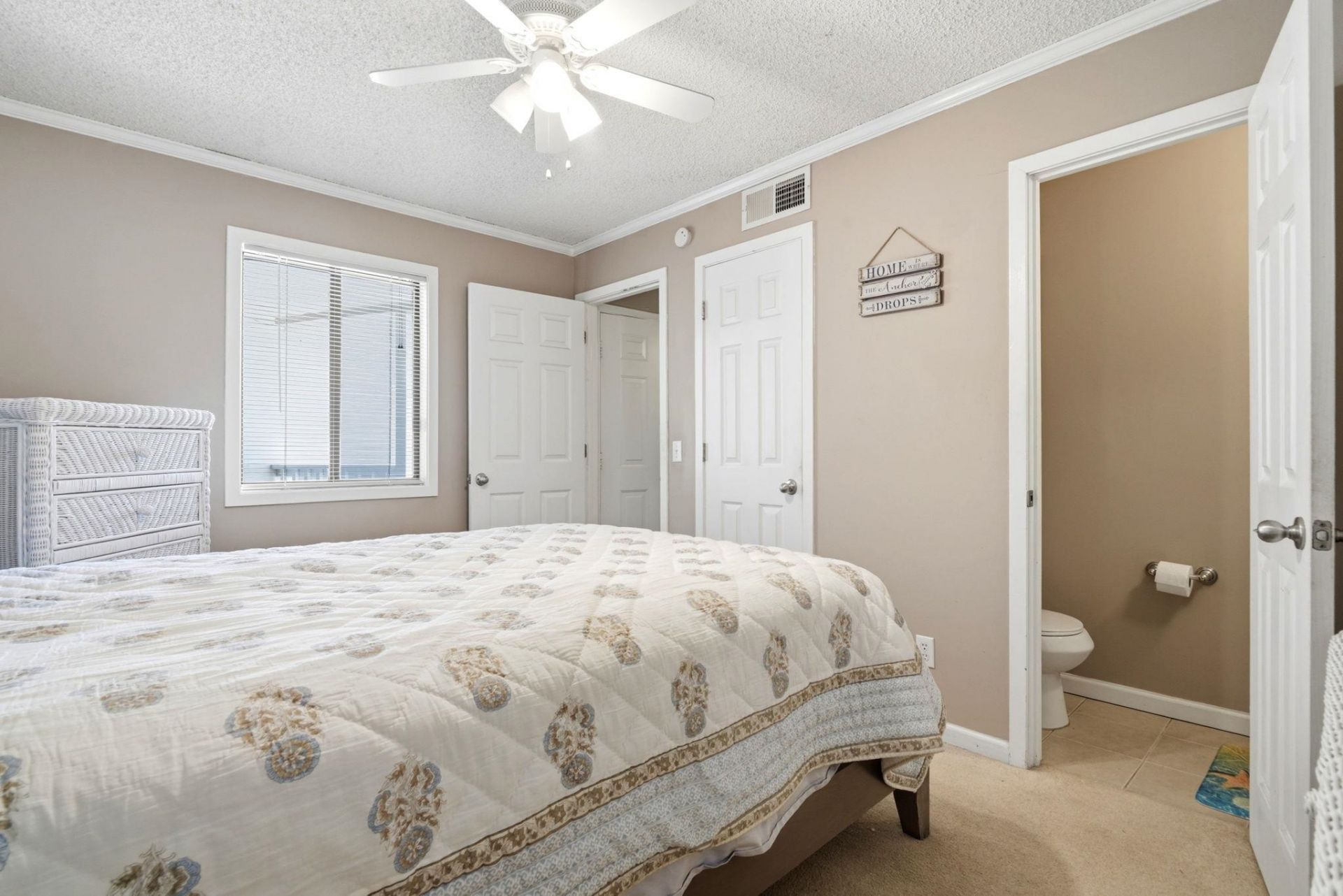 4350 Intercoastal Dr.  Photo 16
