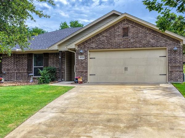 8928 Holt Street, Lakeside, TX 76135