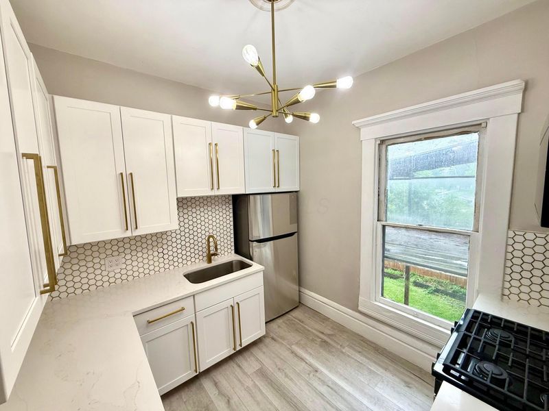 250 S 18th Street, Unit 248, Columbus, OH 43205 Photo 2