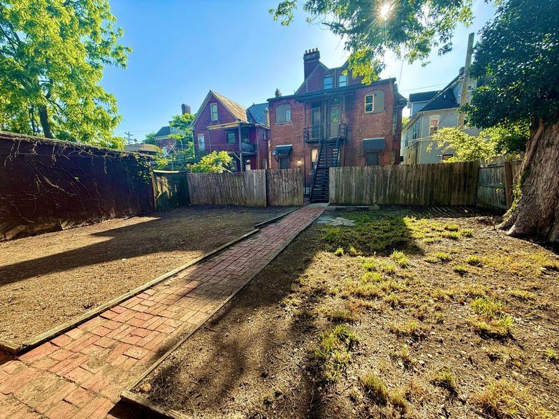 250 S 18th Street, Unit 248, Columbus, OH 43205 Photo 36