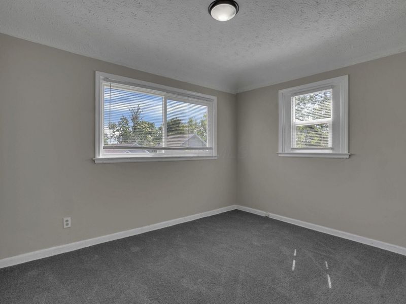 1122 E 23rd Avenue, Columbus, OH 43211 Photo 18