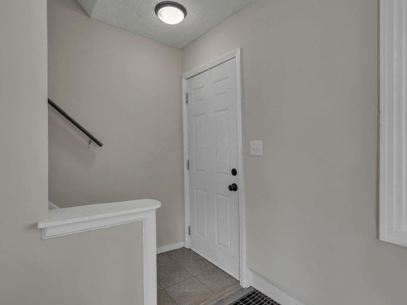 1122 E 23rd Avenue, Columbus, OH 43211 Photo 6