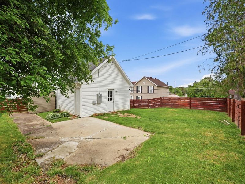 418 N Pleasant Street , New Lexington, OH 43764 Photo 22