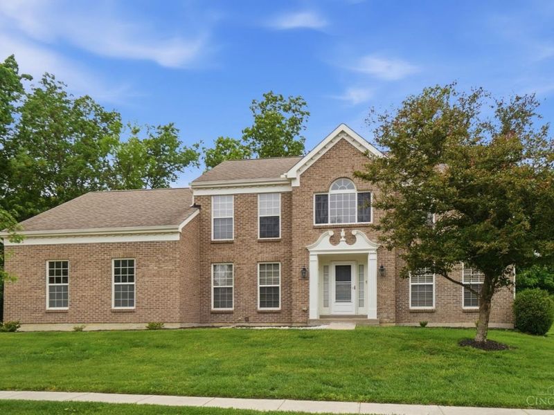 6211 Avebury Court, Hamilton Twp, OH 45152 Photo 3