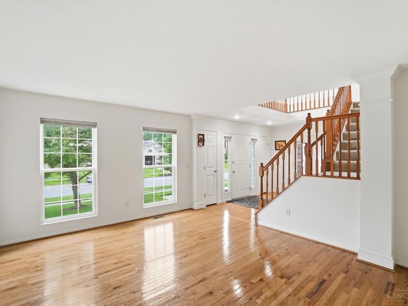 6211 Avebury Court, Hamilton Twp, OH 45152 Photo 6
