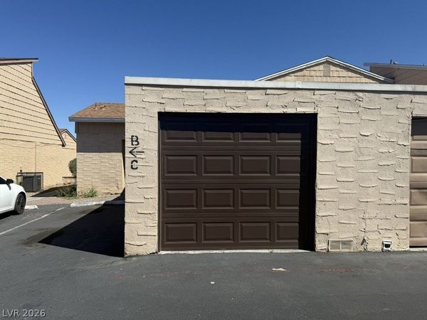 5228 Greene Lane , Unit B, Las Vegas, NV 89119