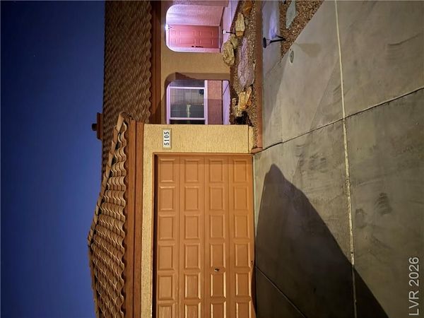5105 W Desert Inn Road, Las Vegas, NV 89146