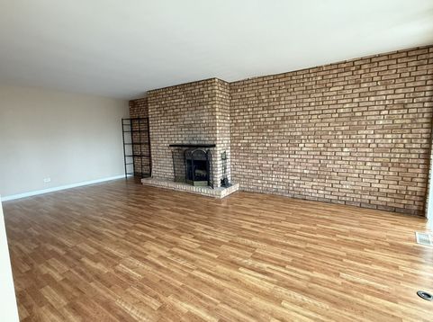 Main Photo