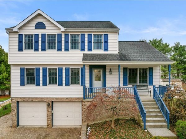 14 Autumnwood Court, Pittsburgh, PA 15239
