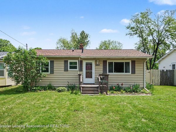 6265 Marywood Avenue, Lansing, MI 48911