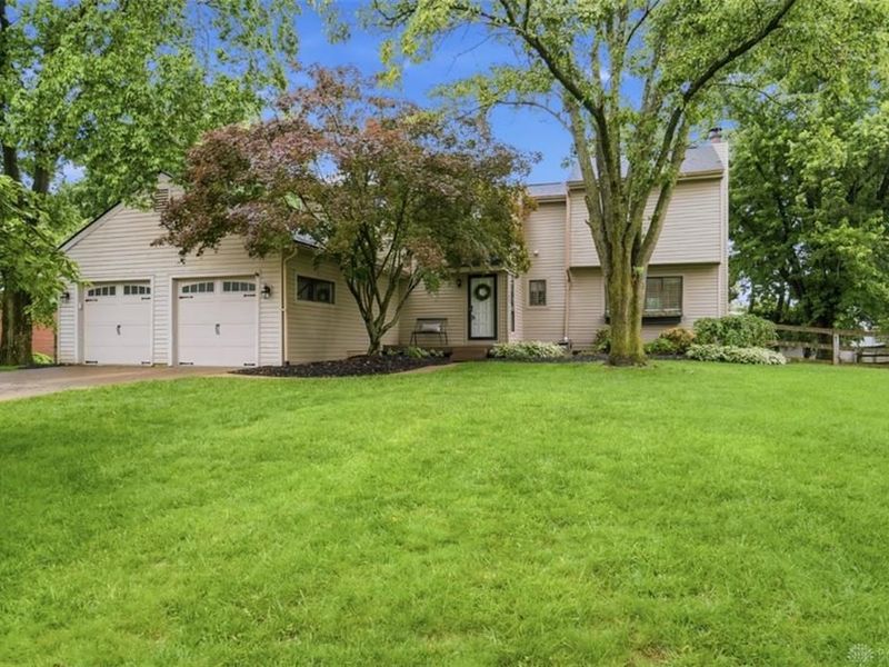 917 Briarwood Court, Mason, OH 45040 Photo 3