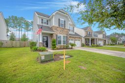 694 Redbud Lane photo 4