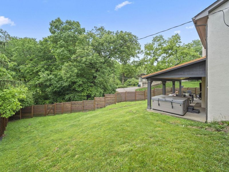 945 Stoney Creek Road, Columbus, OH 43235 Photo 45