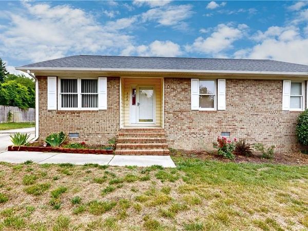 223 Aldridge Lane , Archdale, NC 27263