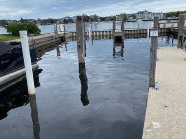 98 Harbor Drive, Ludington, MI 49431