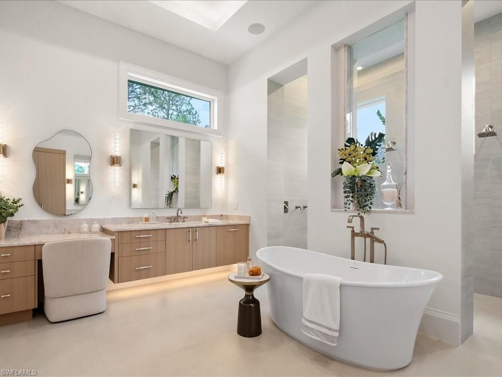 500 Ridge Dr , Naples, FL 34108 Photo