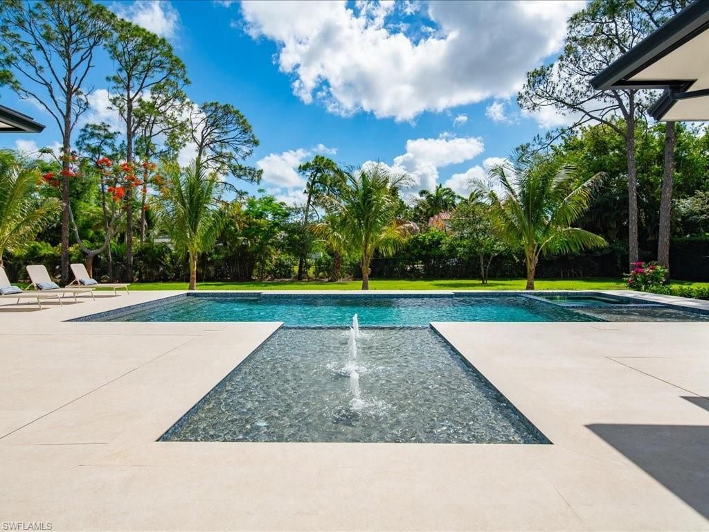 500 Ridge Dr , Naples, FL 34108 Photo