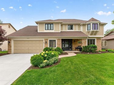 1439 Buckpoint Lane, Worthington, OH 43085