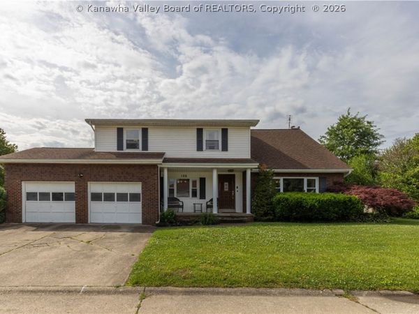 126 Rolling Acres Road, Winfield, WV 25213