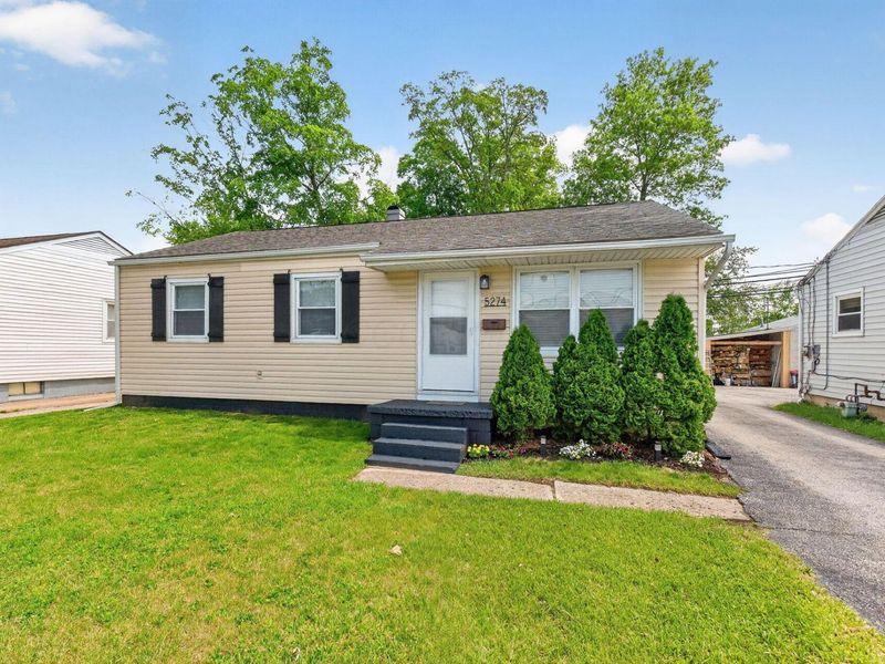 5274 Sinclair Road, Columbus, OH 43229 Photo 1