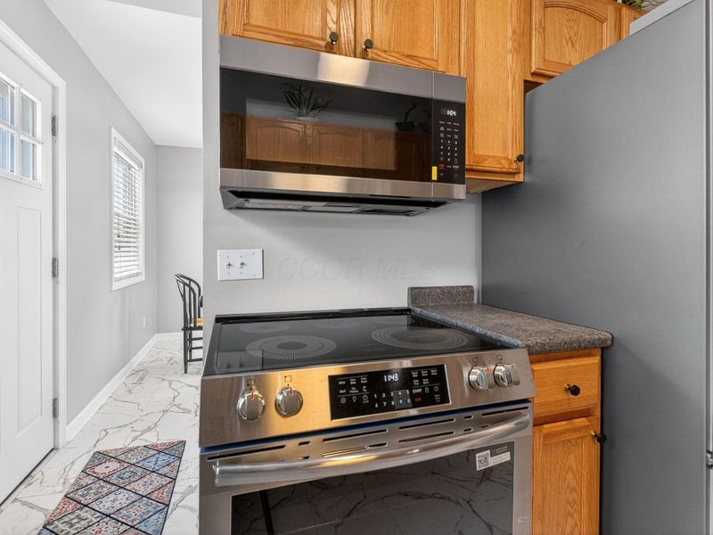 5274 Sinclair Road, Columbus, OH 43229 Photo 9