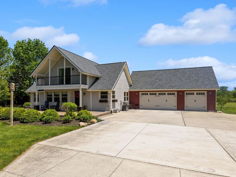 9794 Crottinger Road, Plain City, OH 43064 Photo 2