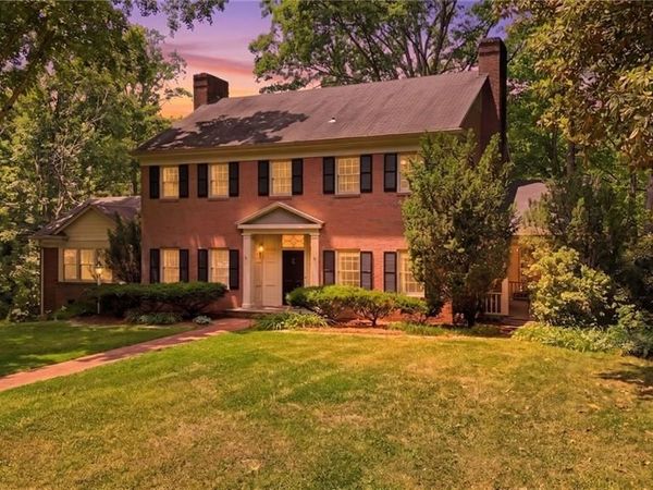 330 Earlwood Road , Statesville, NC 28677
