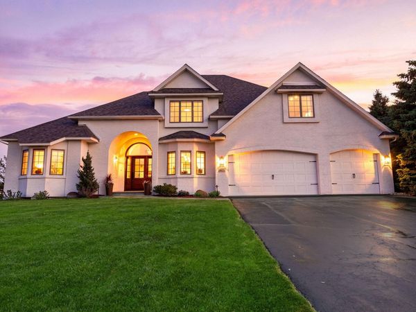 14620 Wilds Parkway NW, Prior Lake, MN 55372