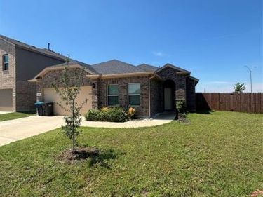 2440 Edisto Beach Drive, Fort Worth, TX 76108