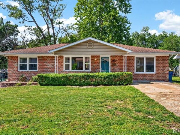 1428 E 6th Street, Washington, MO 63090