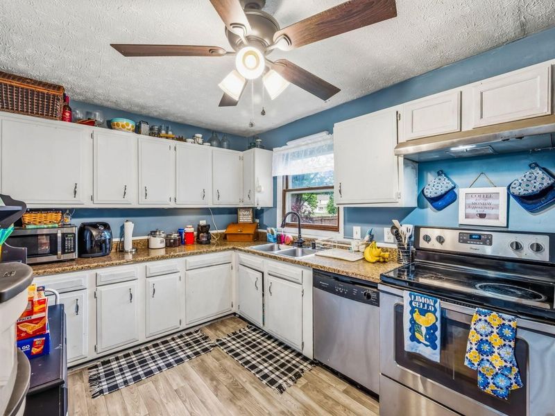 550 E Farming Street , Marion, OH 43302 Photo 9
