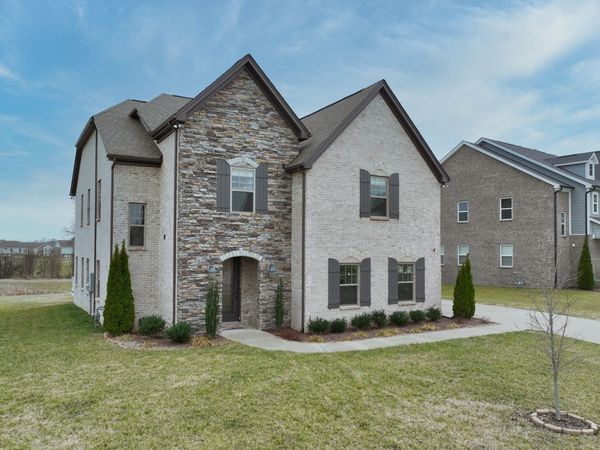 2939 Stewart Campbell Pt , Spring Hill, TN 37174