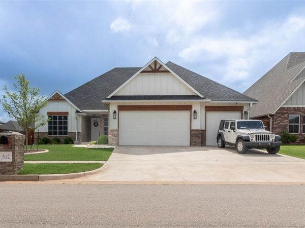 512 Tralee Lane, Yukon, OK 73099